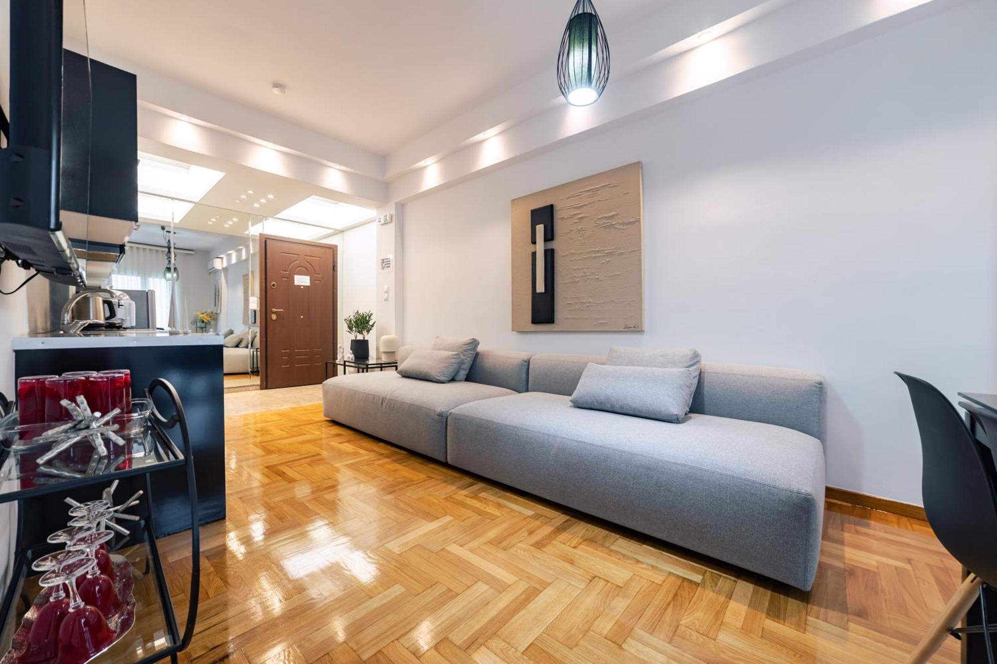 Apartment In Glyfada Center 아테네 외부 사진
