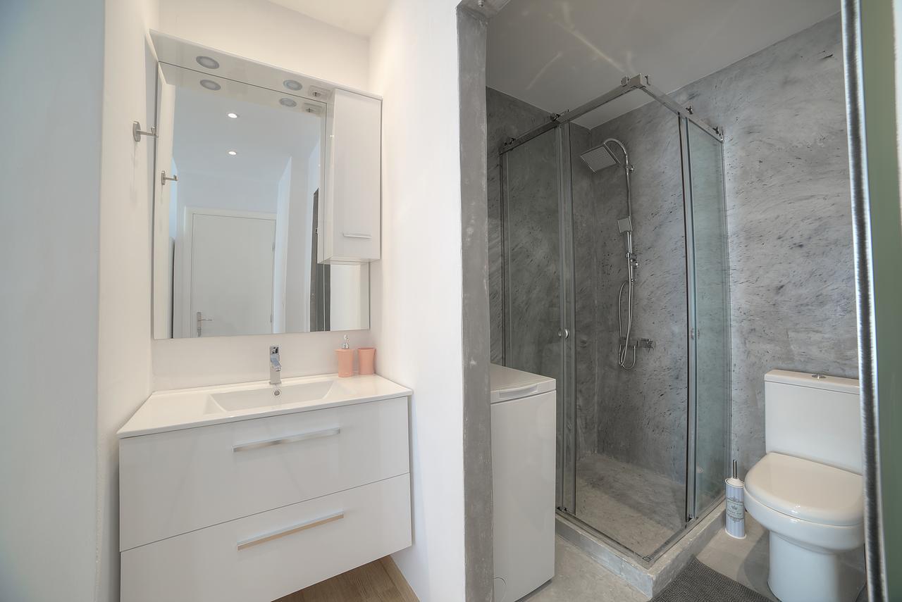 Apartment In Glyfada Center 아테네 외부 사진